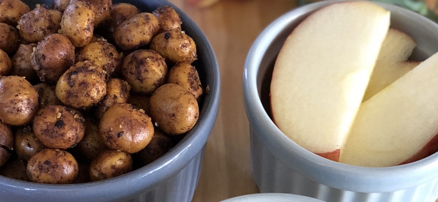 Roasted Turmeric Macadamia Nuts