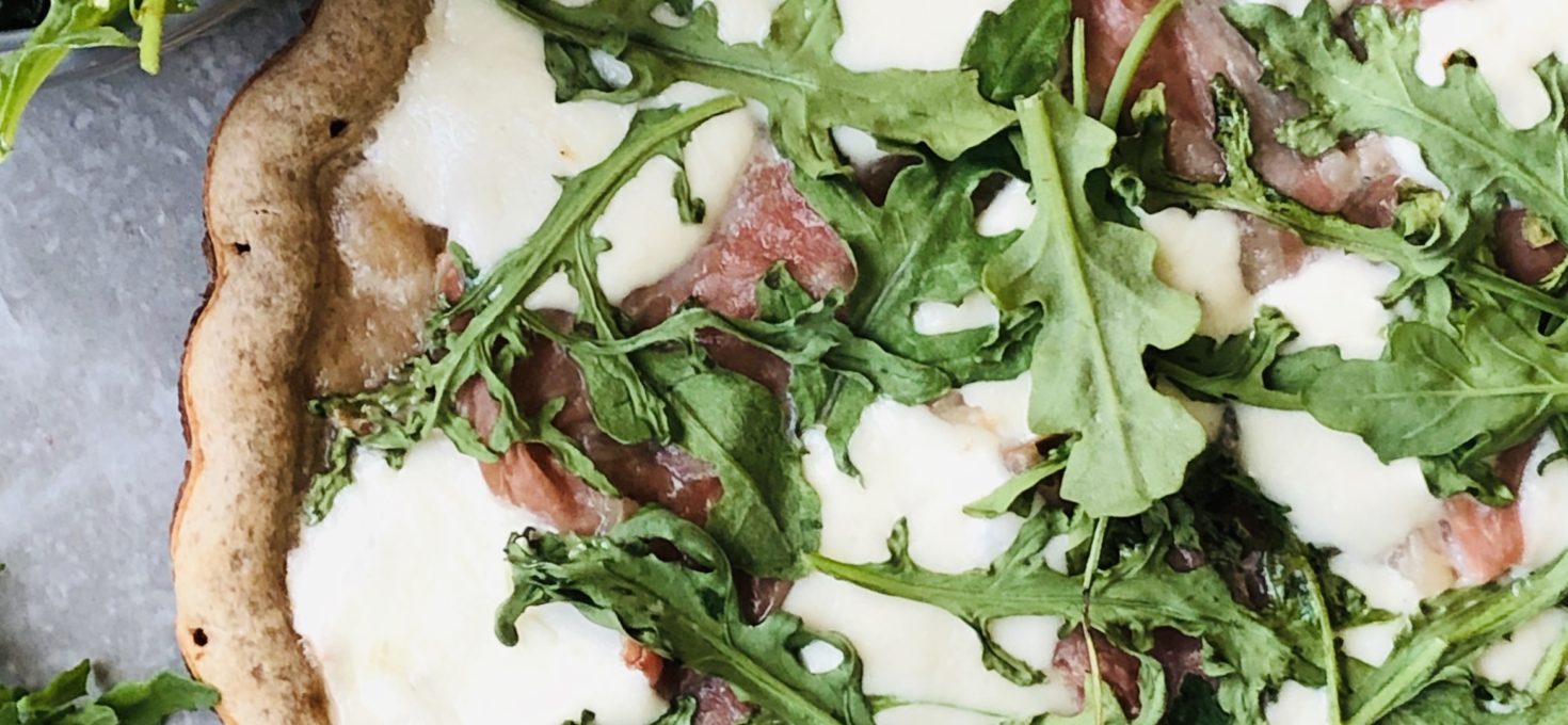 Grilled Arugula Prosciutto Pizza