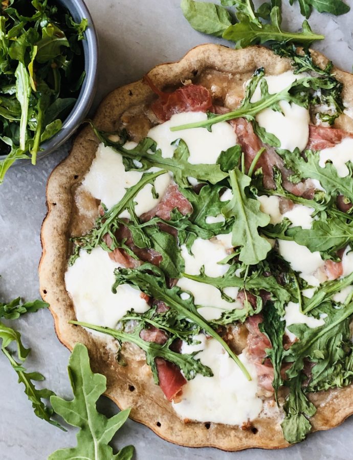 Grilled Arugula Prosciutto Pizza