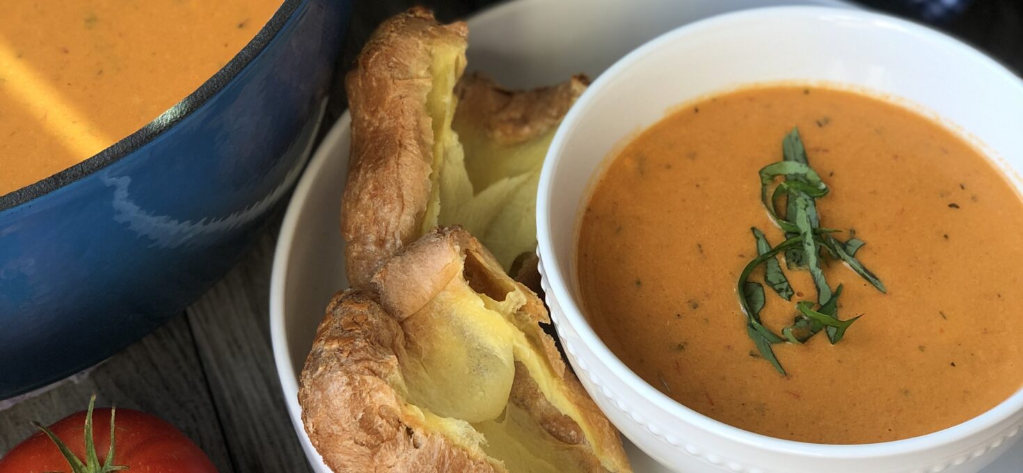 ROASTED PEPPER TOMATO BISQUE