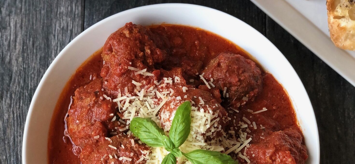 SLOW COOKER MEATBALLS