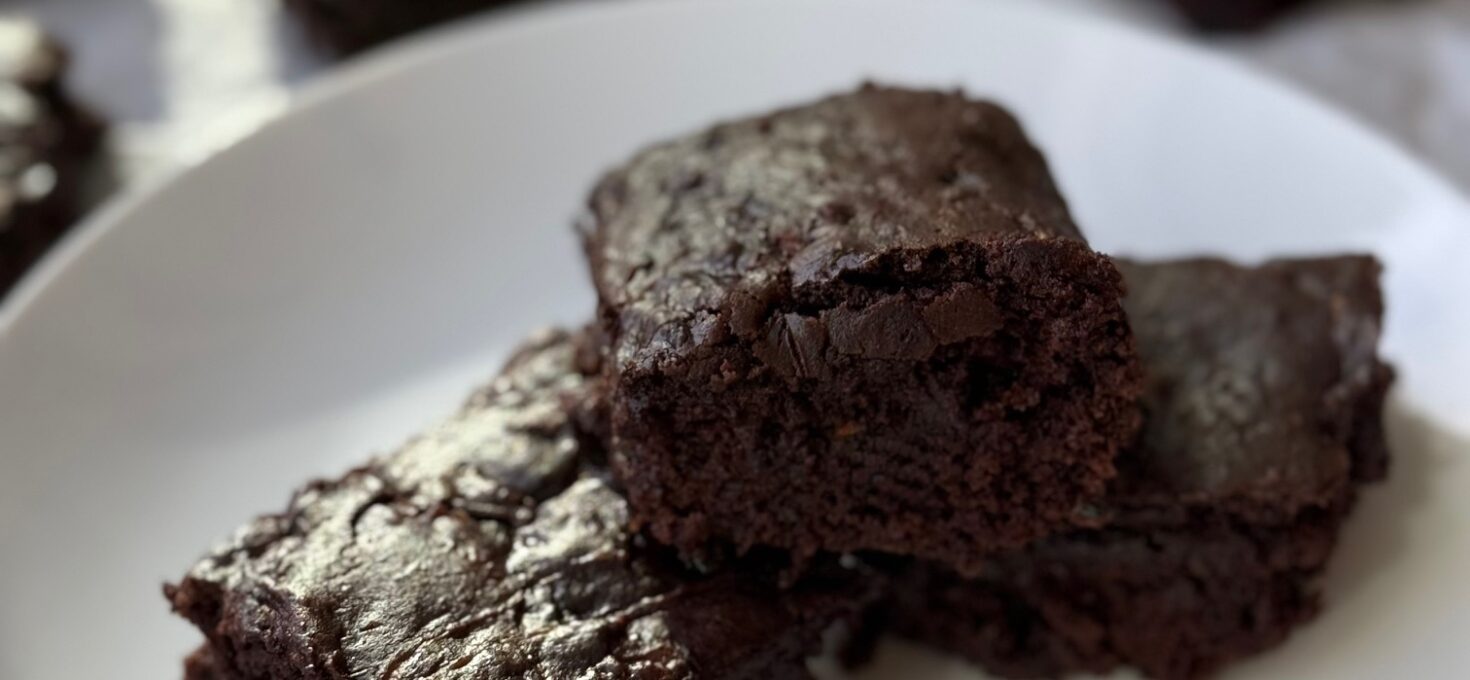 ZUCCHINI BROWNIES