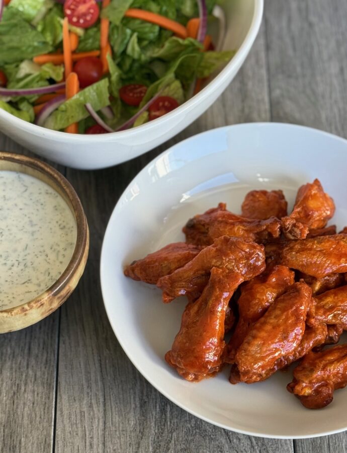 CRISPY AIR-FRYER BUFFALO WINGS & BUTTERMILK RANCH