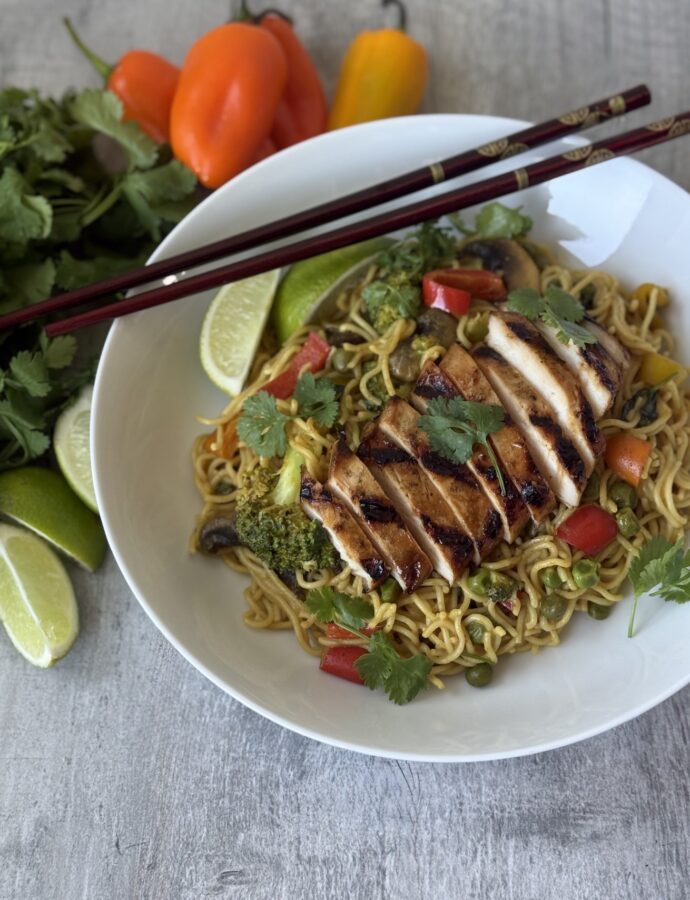 GRILLED CHICKEN CURRY & RAMEN