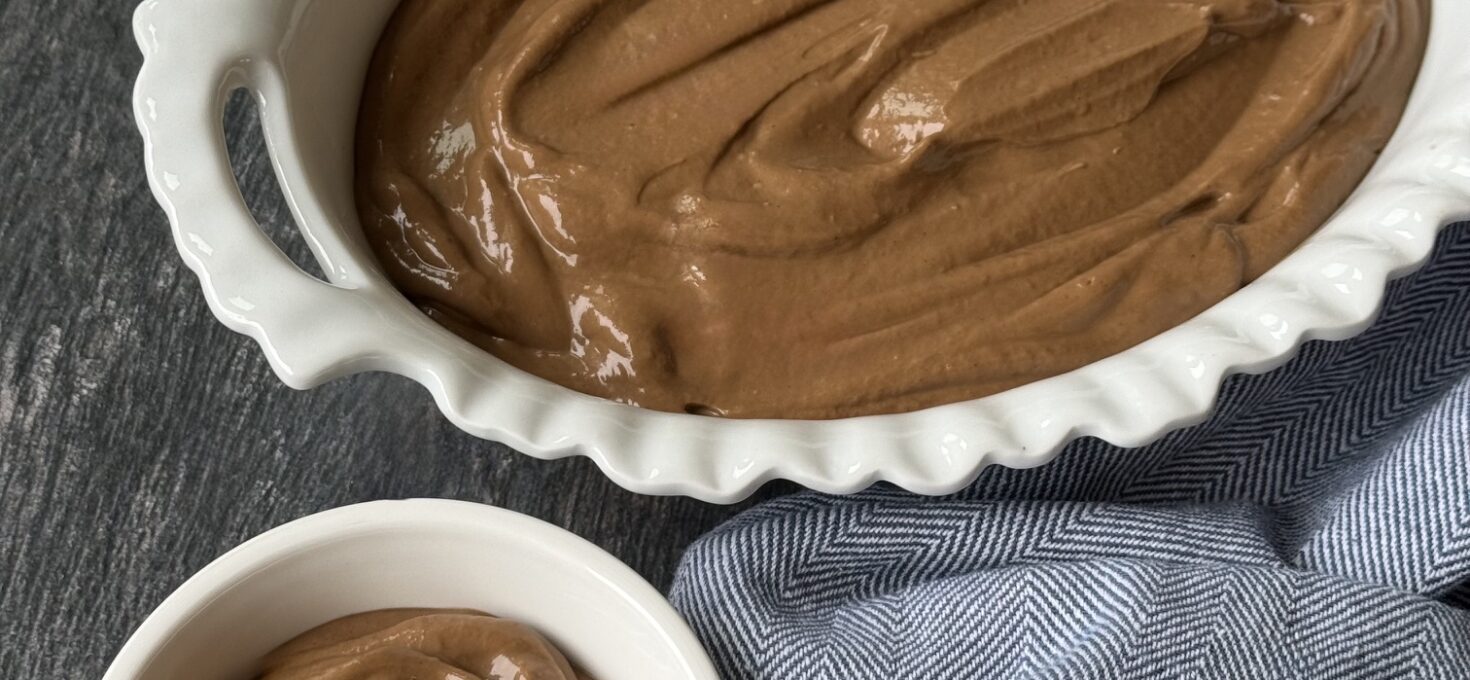 CHOCOLATE BANANA PROTEIN MOUSSE